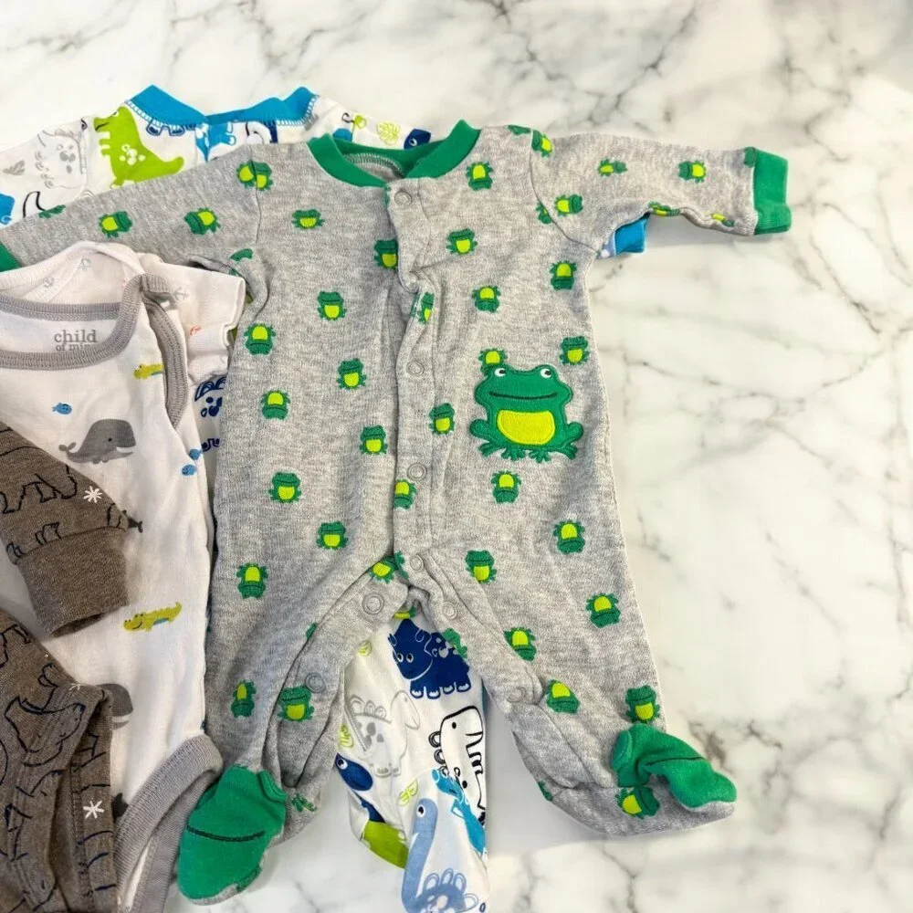Newborn Size Baby Bundle 5 Piece Footies Bodysuits
